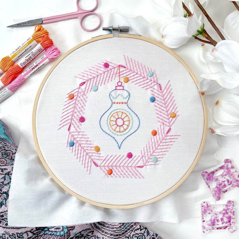 Retro Wreath embroidery kit