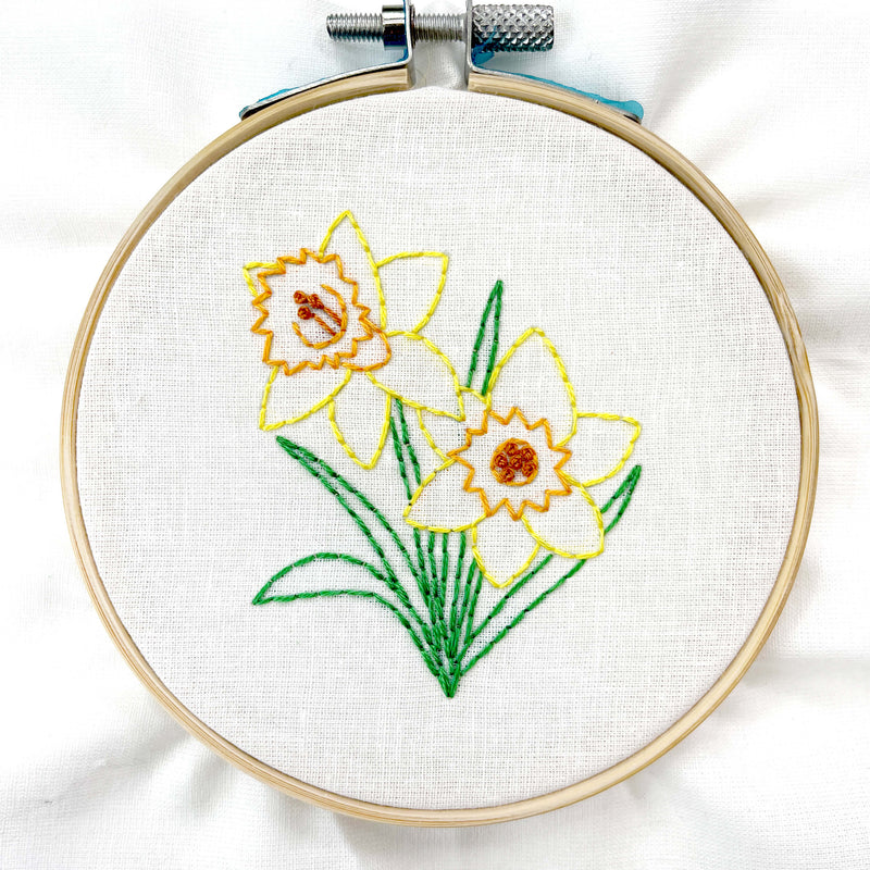Daffodil embroidery kit