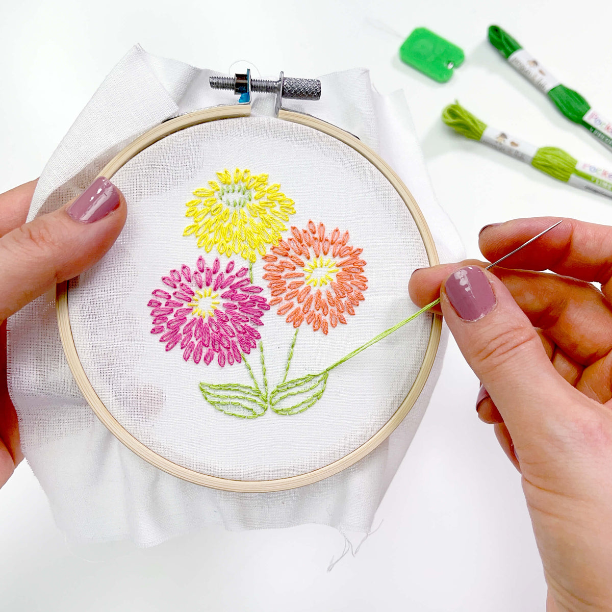 Zinnia embroidery kit